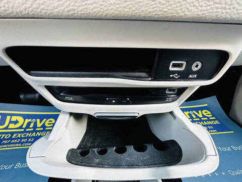2018 Chrysler Pacifica Hybrid Limited