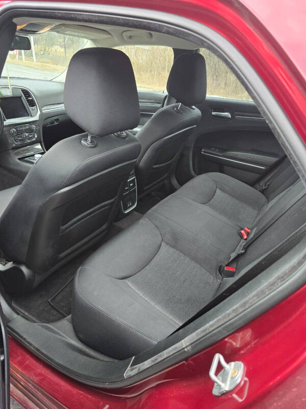 2018 Chrysler 300 Touring