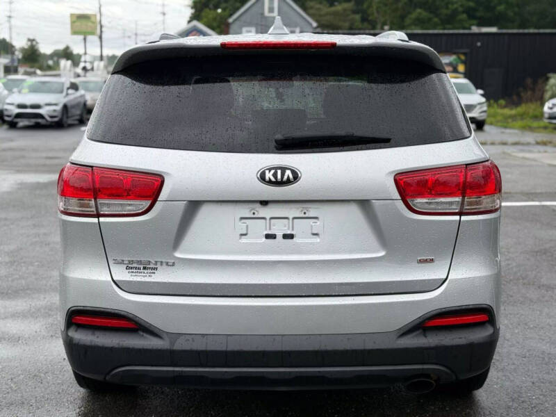 2016 Kia Sorento LX