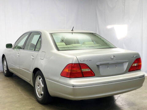 2002 Lexus LS 430