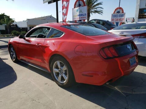 2017 Ford Mustang V6