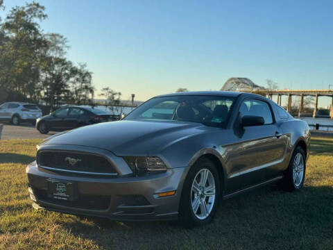2014 Ford Mustang V6