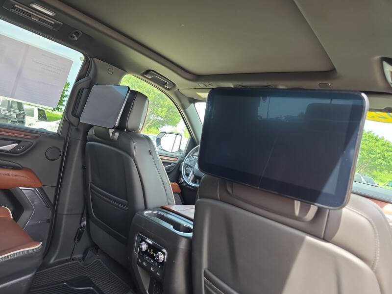 2023 GMC Yukon Denali Ultimate