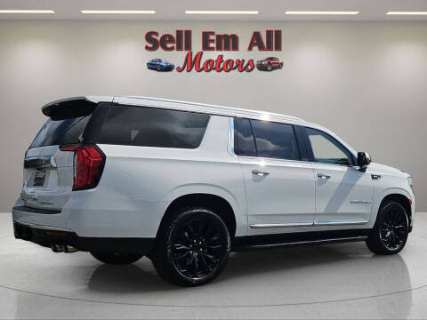 2022 GMC Yukon XL Denali