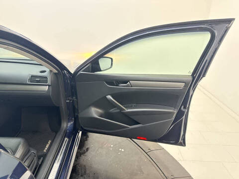 2014 Volkswagen Passat