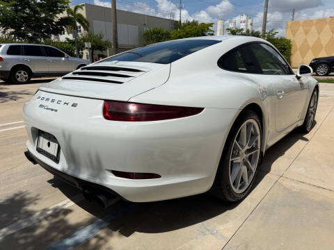 2016 Porsche 911 Carrera