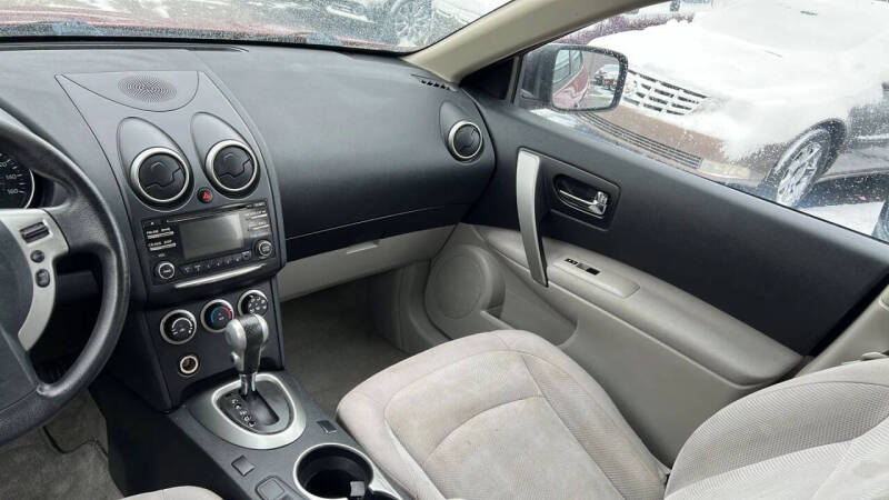 2014 Nissan Rogue Select S