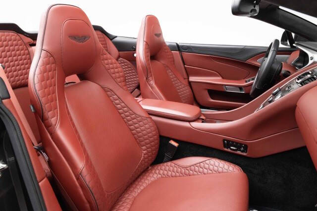 2014 Aston Martin Vanquish Volante