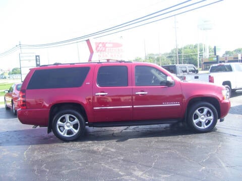 2014 Chevrolet Suburban for sale at Patricks Car & Truck in Whiteland IN