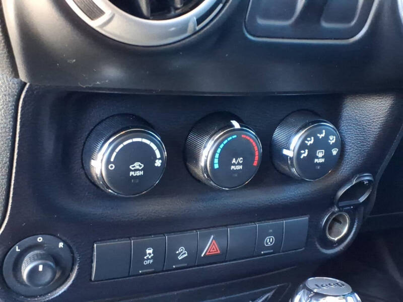 2015 Jeep Wrangler Sahara