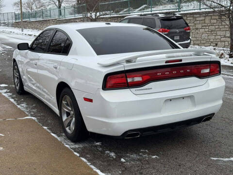 2013 Dodge Charger SXT