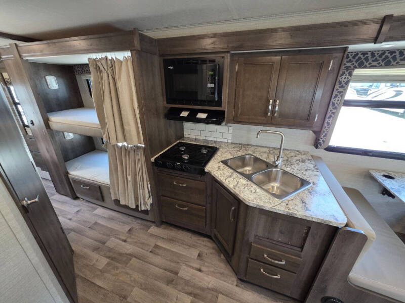 2019 Jayco Redhawk