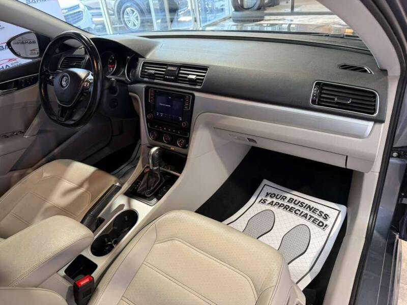 2019 Volkswagen Passat Wolfsburg