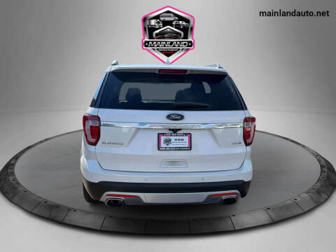 2017 Ford Explorer Platinum