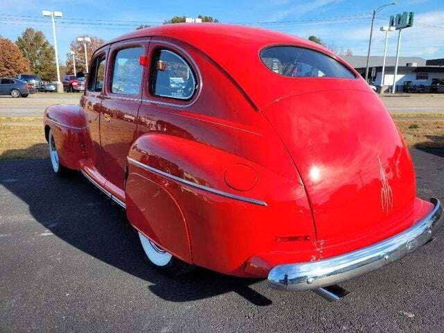 1946 Ford SEDAN 5