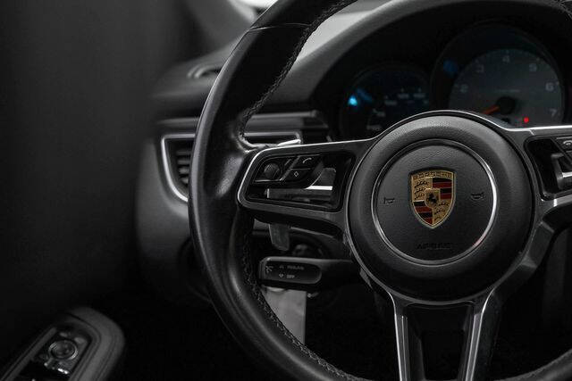 2016 Porsche Macan S