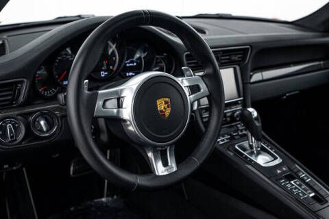 2016 Porsche 911 Turbo S