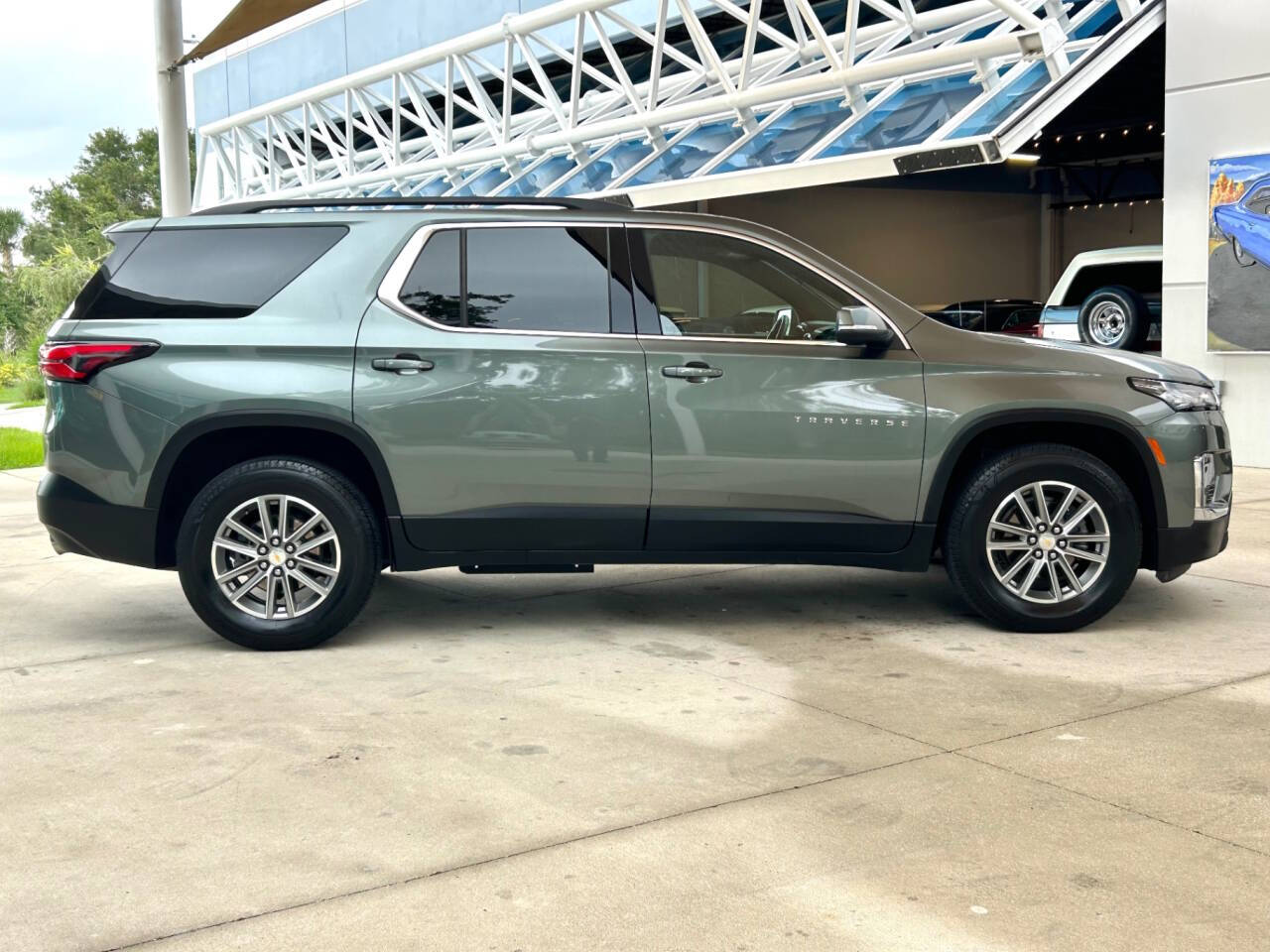 2023 Chevrolet Traverse 4