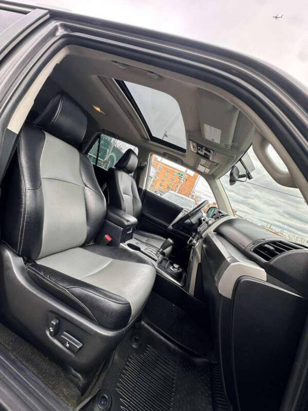 2016 Toyota 4Runner SR5 Premium