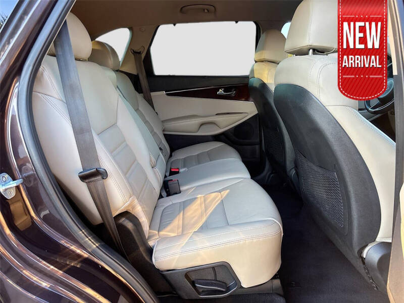 2018 Kia Sorento EX V6