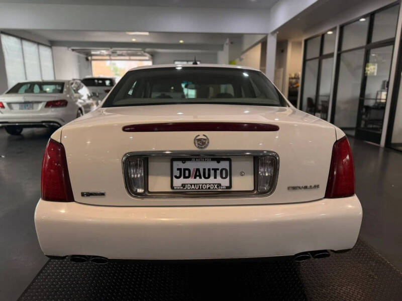2005 Cadillac DeVille