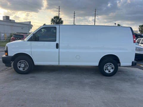 2018 Chevrolet Express 2500