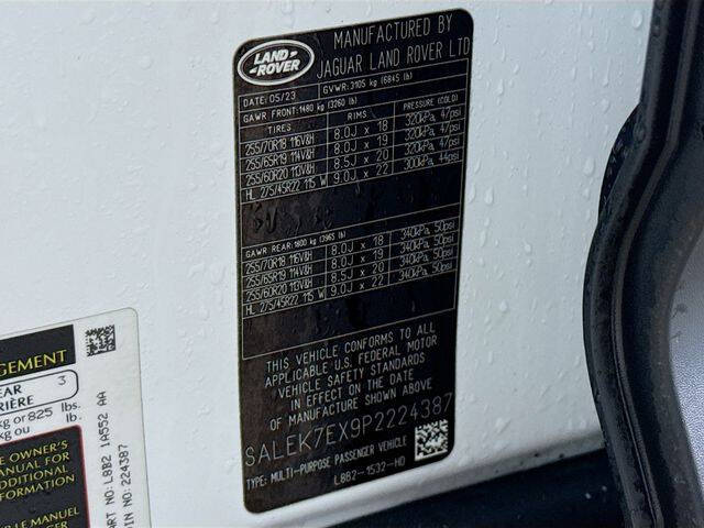 2023 Land Rover Defender 110 Standard