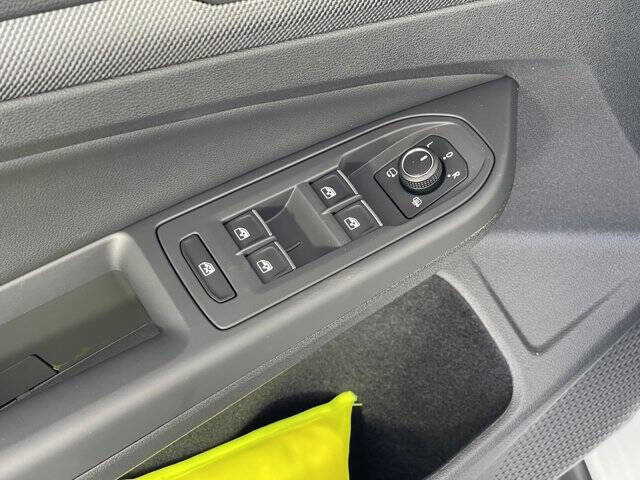 2025 Volkswagen Golf GTI SE