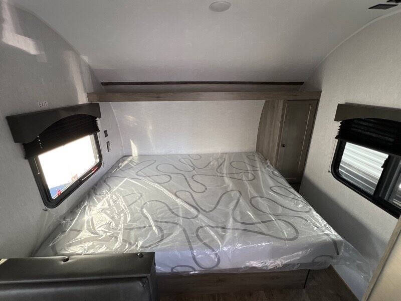 2024 SunLite LTD 19BH