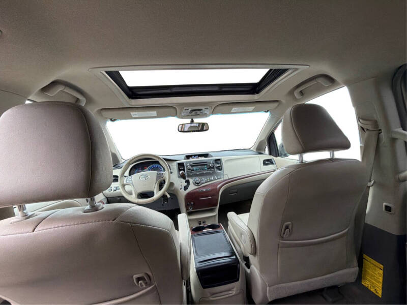 2013 Toyota Sienna