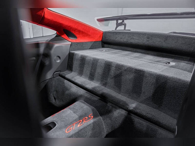 2018 Porsche 911 GT2 RS