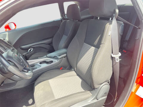 2022 Dodge Challenger SXT