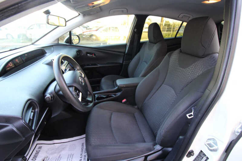 2016 Toyota Prius Two