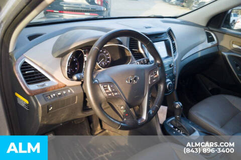 2017 Hyundai Santa Fe SE