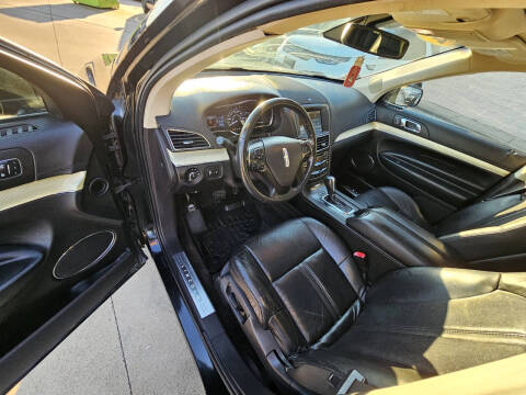 2014 Lincoln MKT Ecoboost