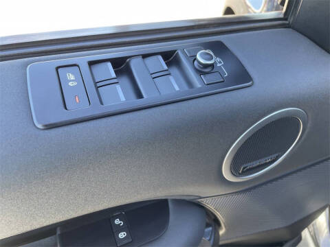 2019 Land Rover Discovery SE