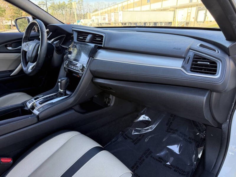 2017 Honda Civic Touring