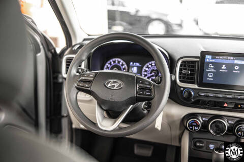 2020 Hyundai Venue SEL