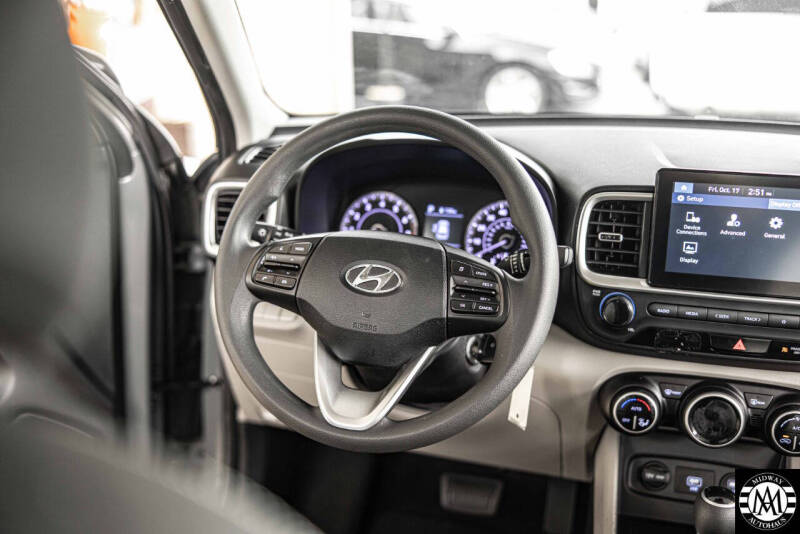 2020 Hyundai Venue SEL