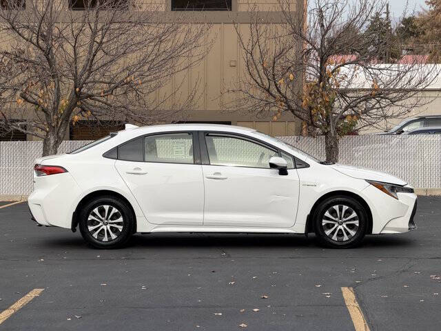 2021 Toyota Corolla Hybrid LE