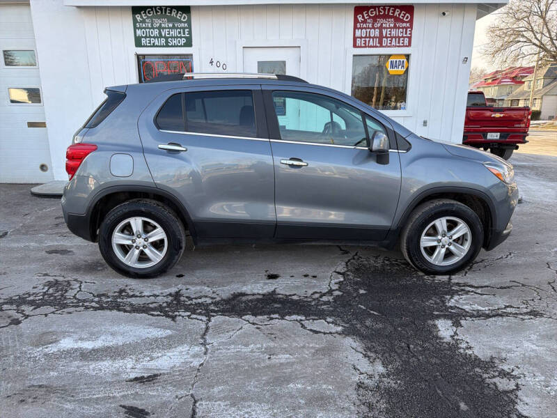 2019 Chevrolet Trax LT's photo