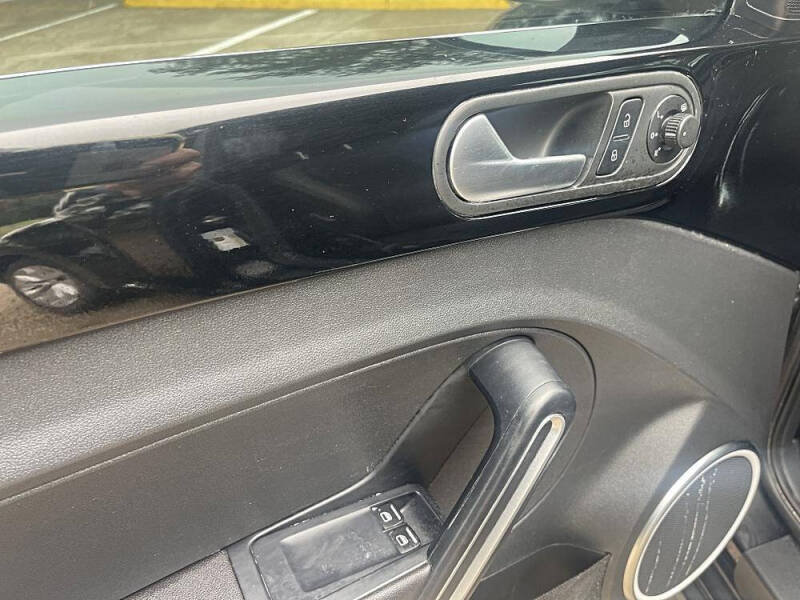 2013 Volkswagen Beetle