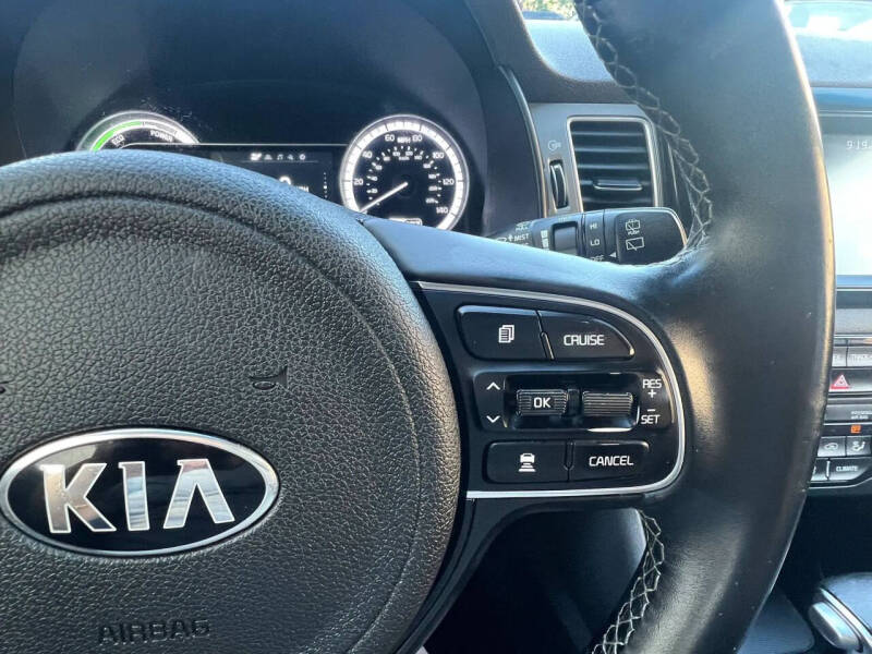 2017 Kia Niro EX