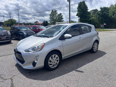 2015 Toyota Prius c Two