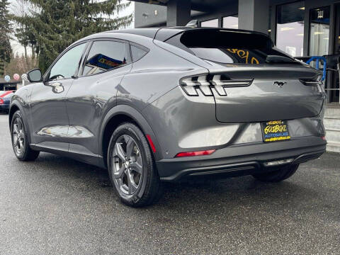 2023 Ford Mustang Mach-E Select