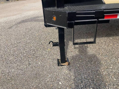 2023 Double A Trailers GN 102 x28 (24+4)