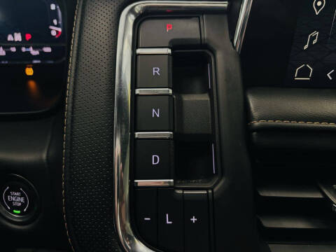 2022 GMC Yukon XL AT4
