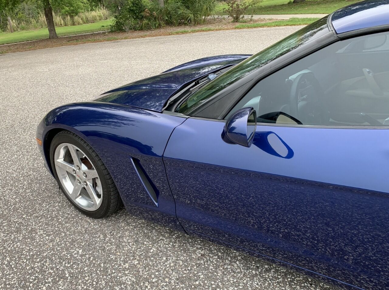 2005 Chevrolet Corvette 23
