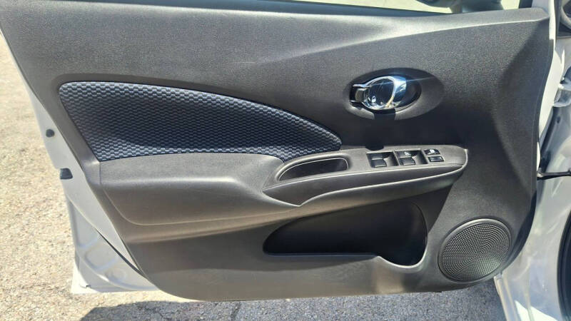 2018 Nissan Versa Note SV