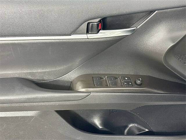 2023 Toyota Camry Hybrid SE